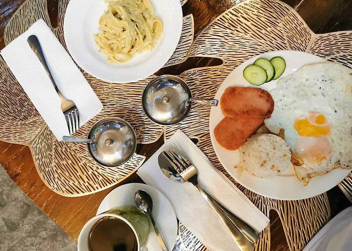 여관 마노라 아파트먼트 탈리세이